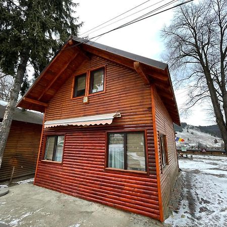 Apartelim Manastirea Humorului Exterior photo